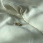 عرض الصورة في المعرض، Diamond Solitaire Earrings I 0.6cts Each - HIBA JABER