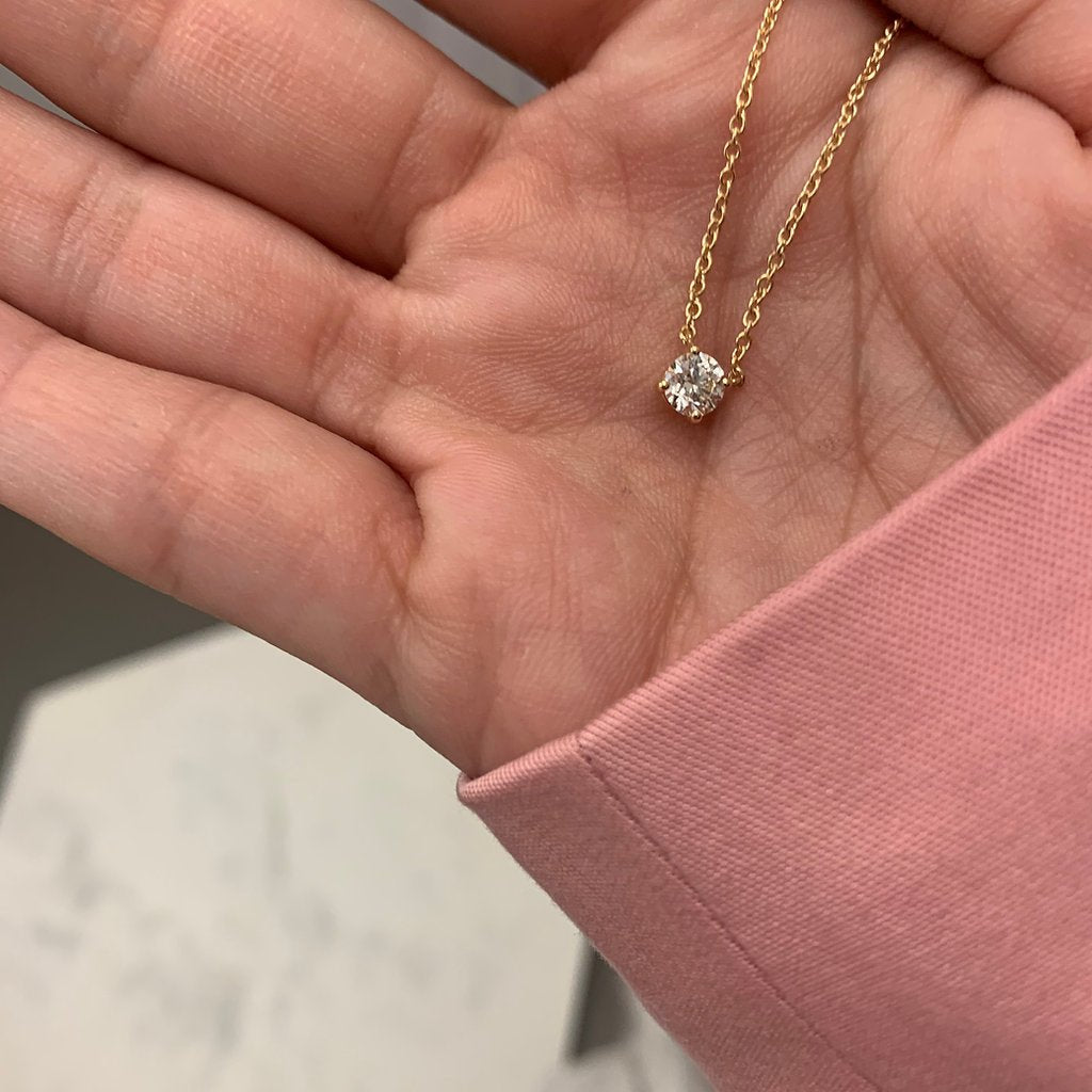 Round Diamond Solitaire Necklace / 0.3ct - HIBA JABER