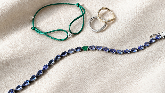 Saudi National Day Jewelry: Meaningful Green Jewels to Celebrate the Kingdom