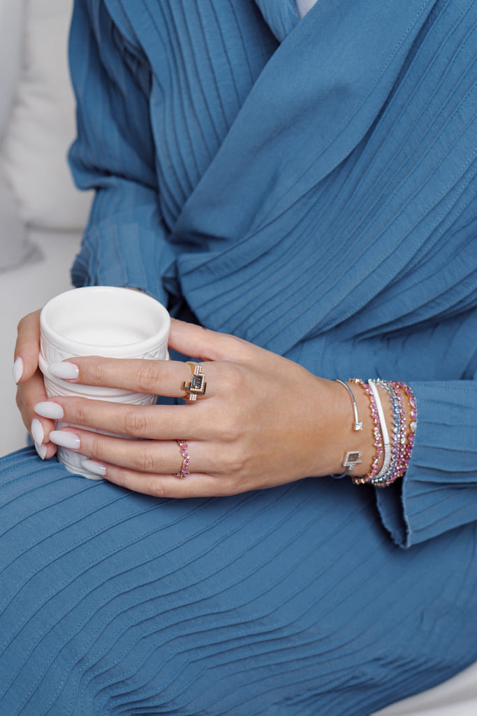 Zigzag Diamond Pears with Droplets Bracelet