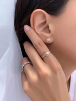 Load image into Gallery viewer, Earrings
